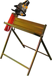 Handy Log Saw Horse with Chainsaw Support